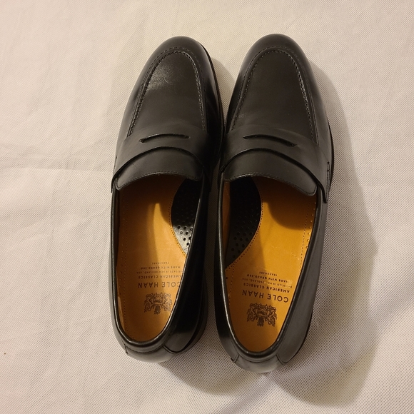 Cole Haan Men\'s American classics Kneeland Loafer main image 4